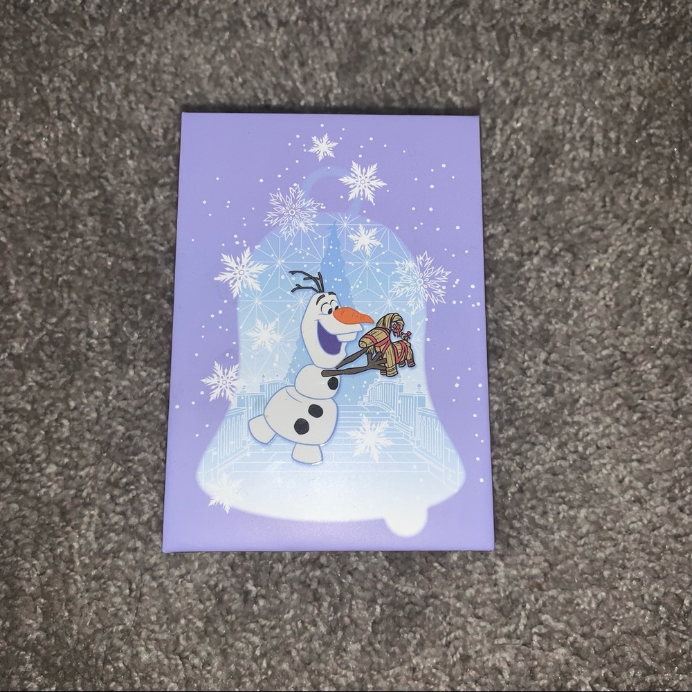Festival of the Holidays Frozen Olaf Disney Parks Magic Band